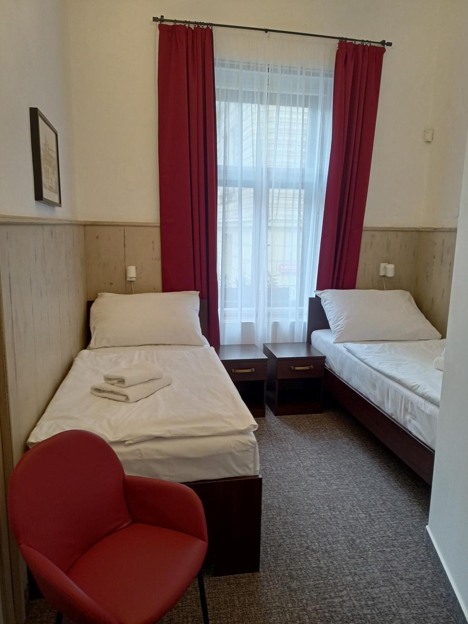 Old Prague House Bed & Breakfast Room photo