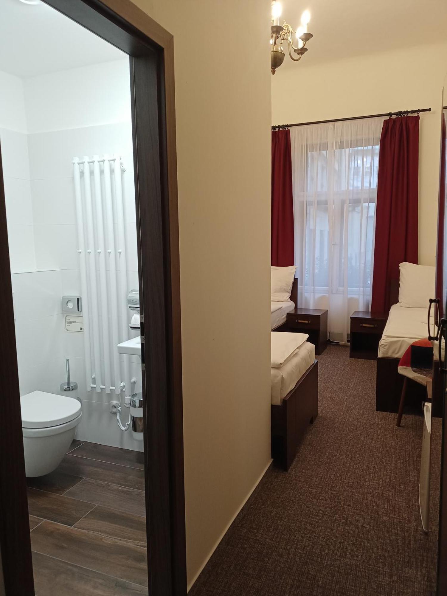 Old Prague House Bed & Breakfast Exterior photo