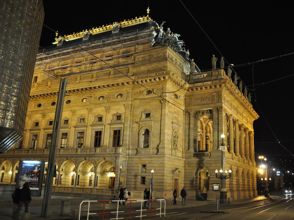 Old Prague House Bed & Breakfast Exterior photo